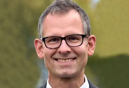 Nick Thomson, Senior Director, Chemical Research and Development, Pfizer  | Pharma Tech Outlook Europe